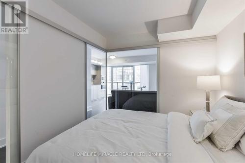 1103 - 955 Bay Street E, Toronto, ON - Indoor Photo Showing Bedroom