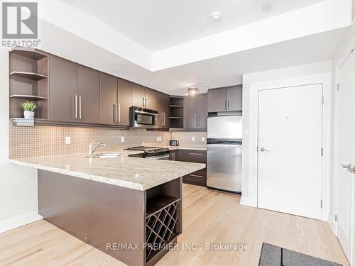 5 - 473 Dupont Street, Toronto (Annex), ON - Indoor Photo Showing Kitchen