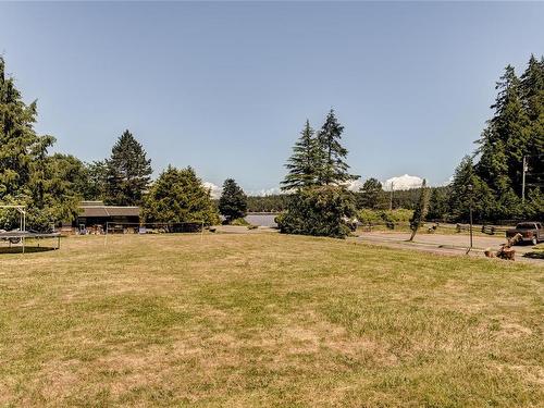 215 Easthom Rd, Gabriola Island, BC 