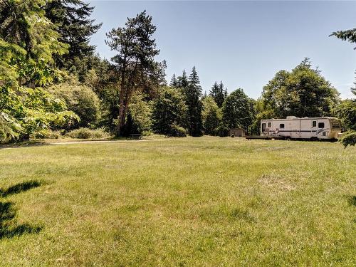 215 Easthom Rd, Gabriola Island, BC 