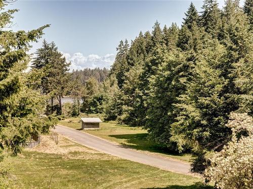 215 Easthom Rd, Gabriola Island, BC 