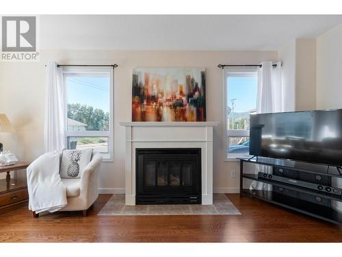 726 Okanagan Ave, Chase, BC - Indoor Photo Showing Living Room With Fireplace