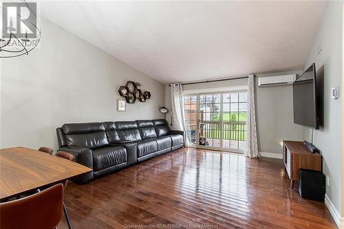 36 Anastasia Cres, Moncton, NB - Indoor Photo Showing Living Room