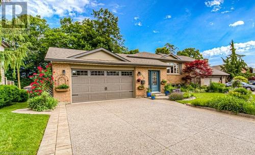 636 Red Pine Drive, Waterloo, ON - Outdoor