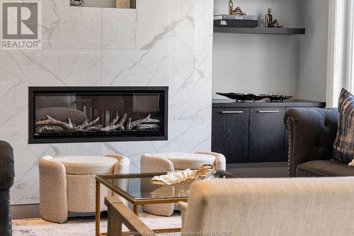 1490 Helsinki Court, Windsor, ON - Indoor Photo Showing Living Room With Fireplace