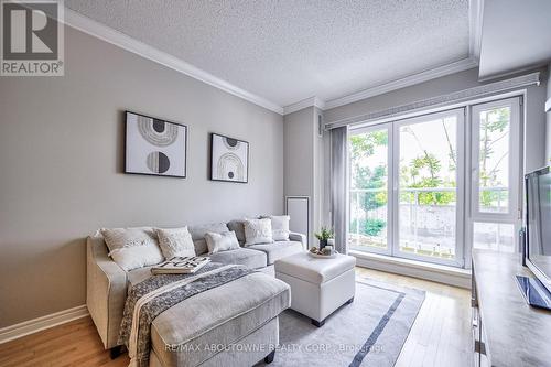 204 - 40 Old Mill Road, Oakville, ON - Indoor Photo Showing Living Room