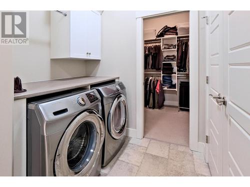 1836 Tower Ranch Boulevard Unit# 29 Lot# 28, Kelowna, BC - Indoor Photo Showing Laundry Room