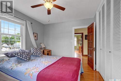 3003 Hill Avenue, Regina, SK - Indoor Photo Showing Bedroom