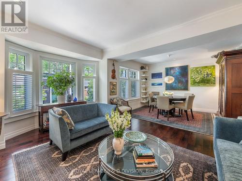 107 Farnham Avenue, Toronto, ON - Indoor Photo Showing Living Room