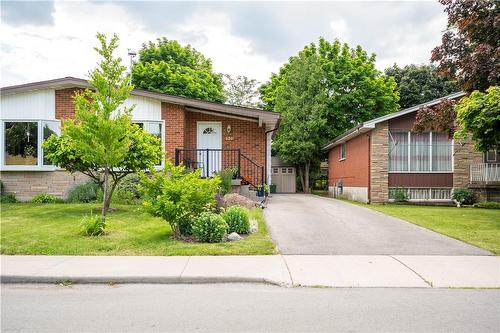 131 Meadowlark Drive, Hamilton, ON - Outdoor