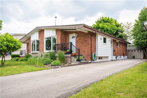 131 Meadowlark Drive, Hamilton, ON - Outdoor