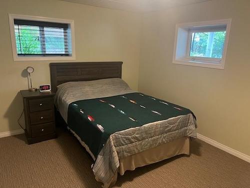 485 Bryant Blvd, Kimberley, BC - Indoor Photo Showing Bedroom