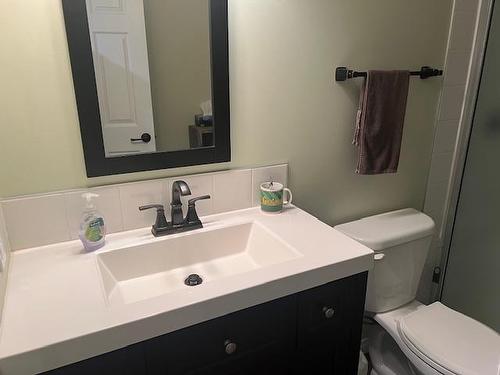 485 Bryant Blvd, Kimberley, BC - Indoor Photo Showing Bathroom
