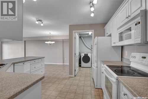 803 2221 Adelaide Street E, Saskatoon, SK - Indoor Photo Showing Kitchen