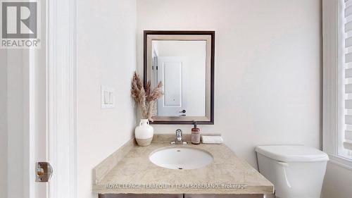 100 Falstaff Avenue, Toronto, ON - Indoor Photo Showing Bathroom