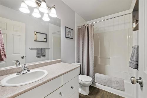78 Bloomer Crescent, Winnipeg, MB - Indoor Photo Showing Bathroom
