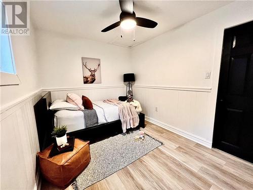 1190 Lorraine Street, Sudbury, ON - Indoor Photo Showing Bedroom