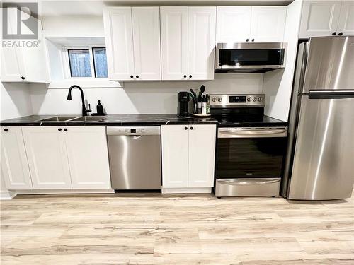 1190 Lorraine Street, Sudbury, ON - Indoor Photo Showing Kitchen With Stainless Steel Kitchen