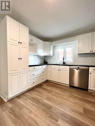 1190 Lorraine Street, Sudbury, ON - Indoor Photo Showing Kitchen