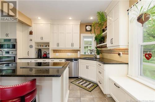 575 Route 915, Harvey, NB - Indoor Photo Showing Kitchen