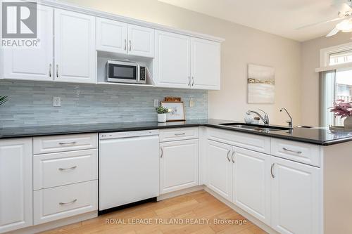 Unit 30 - 9 Cadeau Terrace, London, ON - Indoor Photo Showing Kitchen