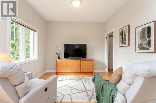 Unit 30 - 9 Cadeau Terrace, London, ON - Indoor Photo Showing Living Room