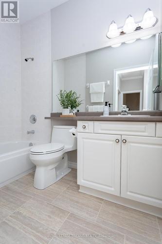 Unit 30 - 9 Cadeau Terrace, London, ON - Indoor Photo Showing Bathroom