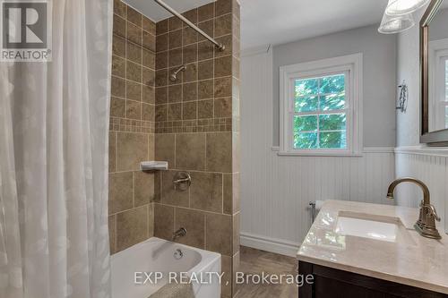 142 County 8 Road, Greater Napanee, ON - Indoor Photo Showing Bathroom