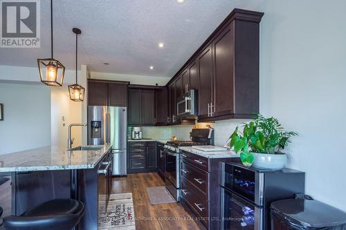 23 Glenwood Street, Quinte West, ON - Indoor Photo Showing Kitchen With Upgraded Kitchen