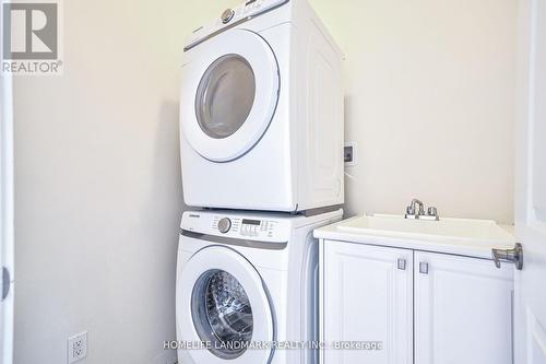 68 Mallery Street, Richmond Hill, ON - Indoor Photo Showing Laundry Room
