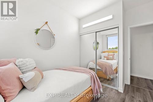 309 - 11611 Yonge Street, Richmond Hill, ON - Indoor Photo Showing Bedroom