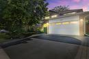 2060 Hunters Wood Drive, Burlington, ON  - Outdoor 