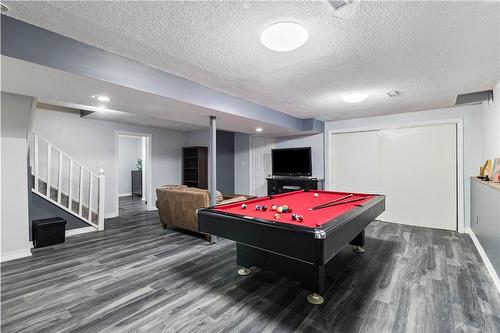 2060 Hunters Wood Drive, Burlington, ON - Indoor Photo Showing Other Room