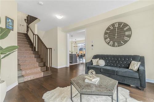 45 Rainbow Drive, Caledonia, ON - Indoor Photo Showing Living Room