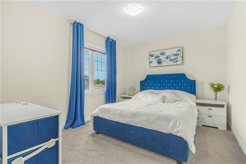 45 Rainbow Drive, Caledonia, ON - Indoor Photo Showing Bedroom