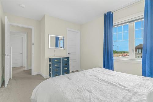 45 Rainbow Drive, Caledonia, ON - Indoor Photo Showing Bedroom