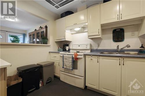 3415 Uplands Drive Unit#97, Ottawa, ON - Indoor Photo Showing Kitchen With Double Sink