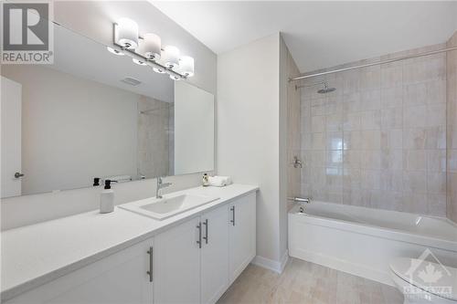 406 Peninsula Road, Ottawa, ON - Indoor Photo Showing Bathroom