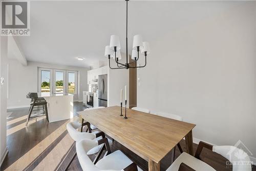 406 Peninsula Road, Ottawa, ON - Indoor Photo Showing Dining Room