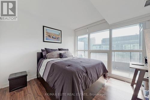 1501 - 80 Queens Wharf Road, Toronto, ON - Indoor Photo Showing Bedroom