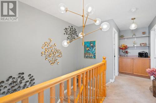 2 Pass Court, Barrie (Ardagh), ON - Indoor Photo Showing Other Room