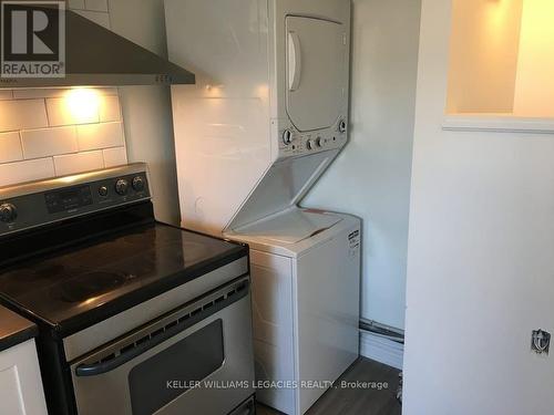 142 Silverthorn Avenue, Toronto (Weston-Pellam Park), ON - Indoor Photo Showing Laundry Room