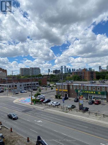 408 - 86 Dundas Street E, Mississauga, ON - Outdoor With View