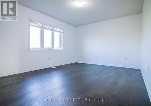 112 Queen Mary Boulevard, Hamilton, ON - Indoor Photo Showing Other Room