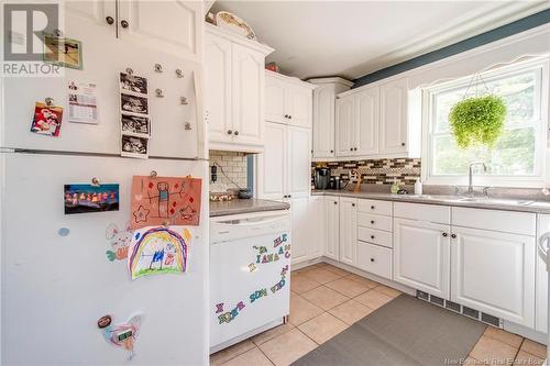 545 Bonita Avenue, Saint John, NB - Indoor Photo Showing Kitchen