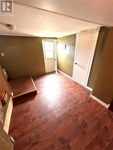 15 2Nd Avenue, Leading Tickles, NL - Indoor Photo Showing Other Room