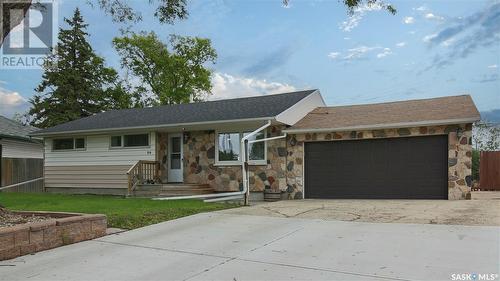 94 Portland Crescent, Regina, SK - Outdoor