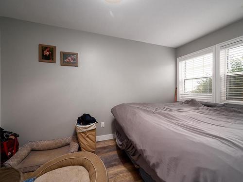 979 Greystone Cres, Kamloops, BC - Indoor Photo Showing Bedroom