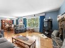 866 Glenacre Road, Kamloops, BC  - Indoor Photo Showing Living Room 