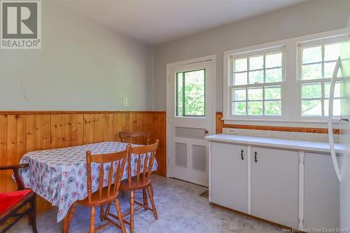 31 Lakeview Drive, Grand Bay-Westfield, NB - Indoor Photo Showing Dining Room